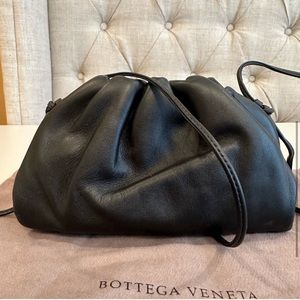 Bottega Venetta The Pouch Mini Leather Cluth